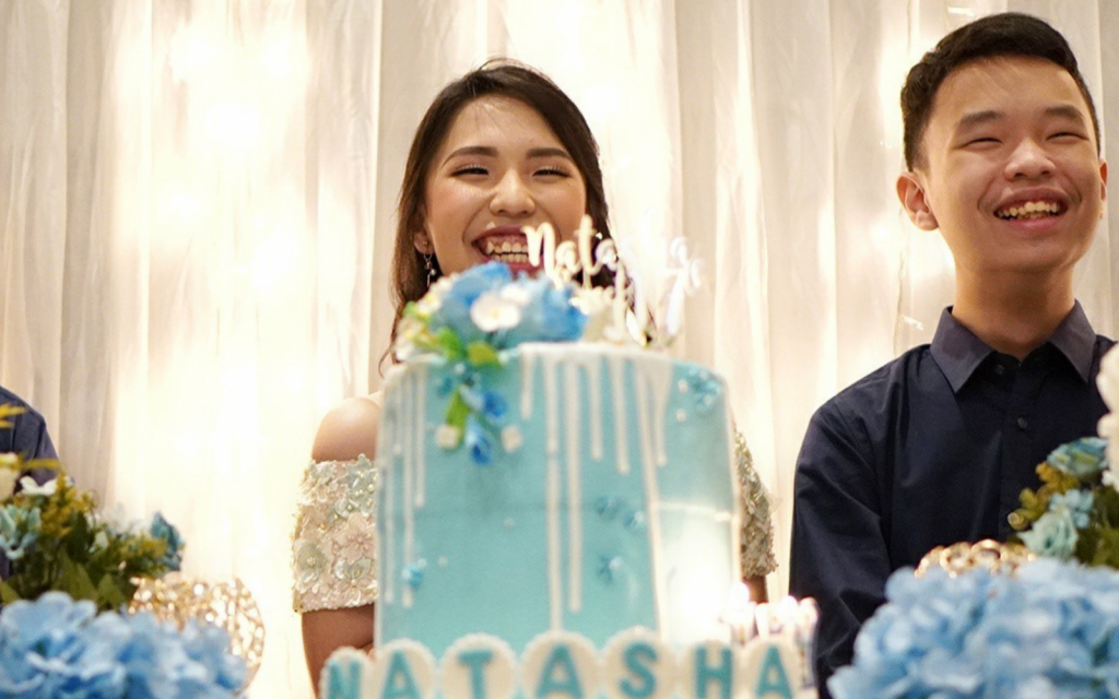 Perayaan-Sweet-17-Meriah
